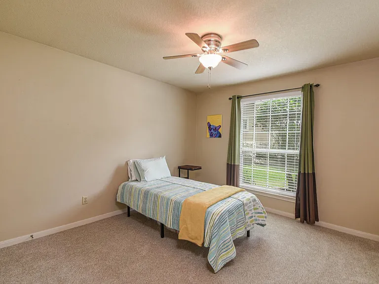 203 Summer Pine Ct — Photo 17