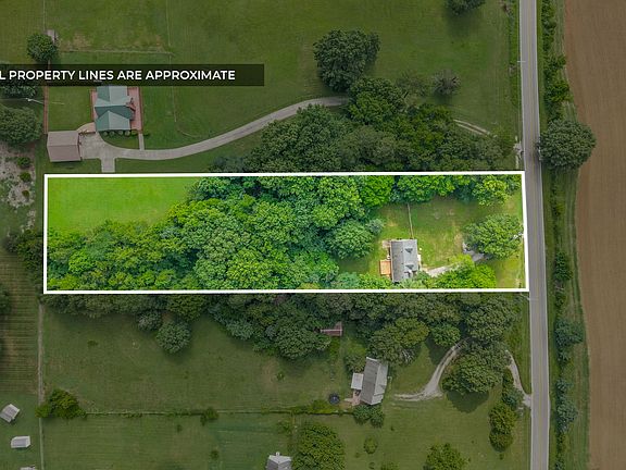 2nd image of 2449 Outlaw Rd