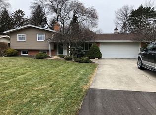 1855 E Packard Dr, Saginaw, MI 48638