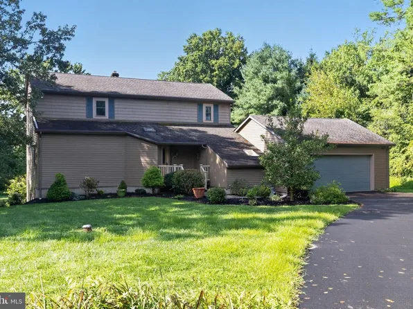 3 Lamatan Rd, Newark, DE 19711