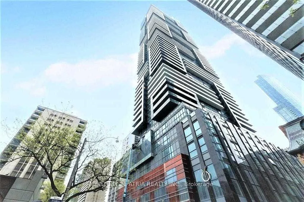 2 bed, $2,800 — Photo 1