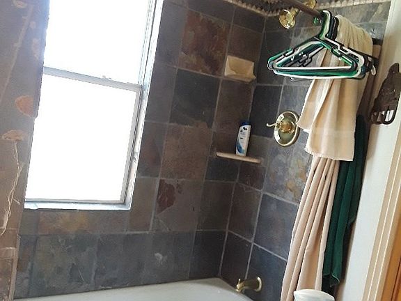 2nd image of 399 Skyview Ln
