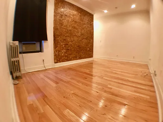 Rented by Highline Residential | media 21