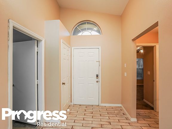 3rd image of 4428 Horseshoe Pick Ln