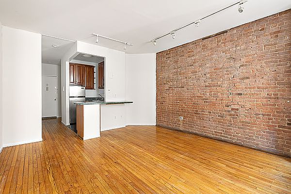 1st image of 231 E 13th St #4G