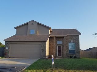 215 Dalgoner Ln, Temple, TX 76502