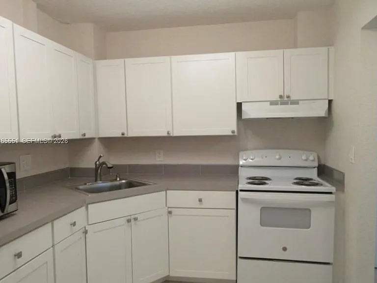 10751 Royal Palm Blvd #17 — Photo 3
