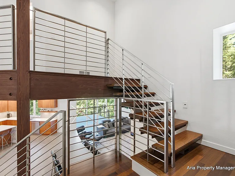 2709 NW Bullfinch Pl — Photo 21