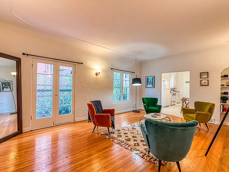 430 S Cloverdale Ave #24 — Photo 27