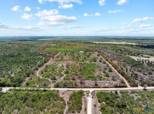 2124 Bugtussle Ln, Luling, TX 78648