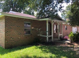 1614 N Cedar St, Foley, AL 36535