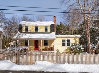 49 Underwood Rd, Falmouth, ME 04105