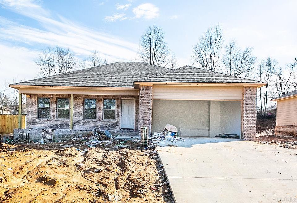 1st image of 51 Birchwood Dr