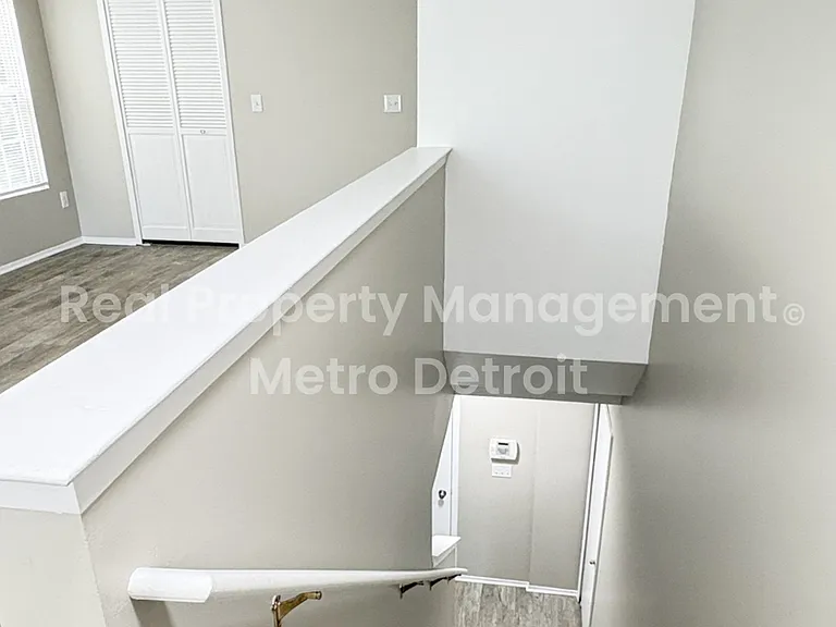 15628 Stone Crossing Dr — Photo 11