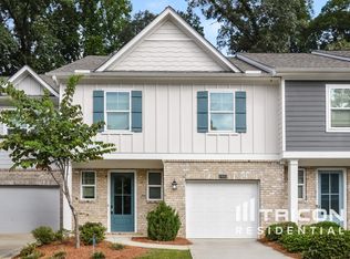 1980 Rosemary Park Ln, Lawrenceville, GA 30046