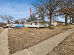 1110 W Salem Ave, Indianola, IA 50125