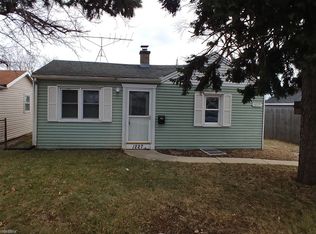1227 Ohio St, Racine, WI 53405