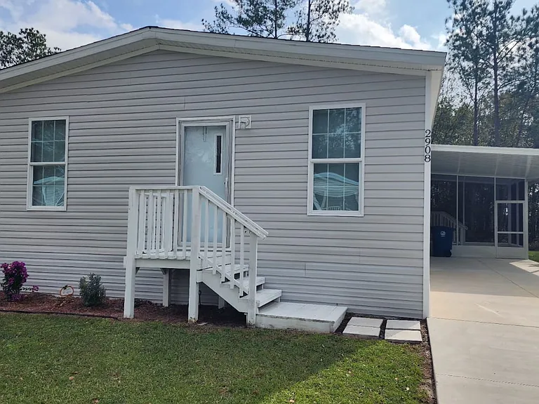 2908 Kingswood Cir — Photo 1
