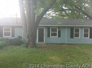312 S Walnut St, Arcola, IL 61910