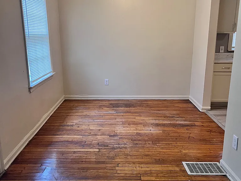 6483 Brace St — Photo 4