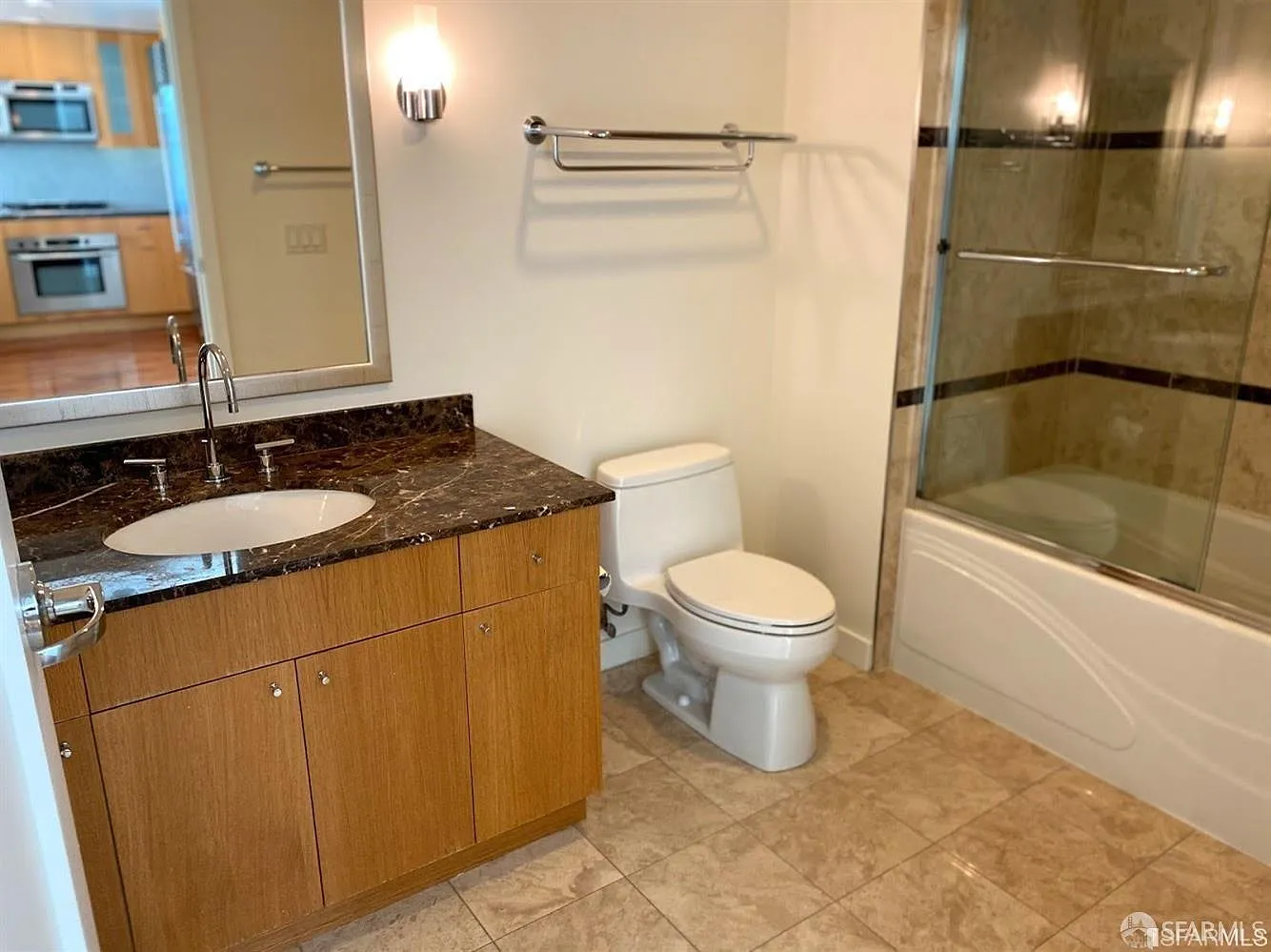 1 bed, 1.0 bath, 713 sqft, $5,100 — Photo 3