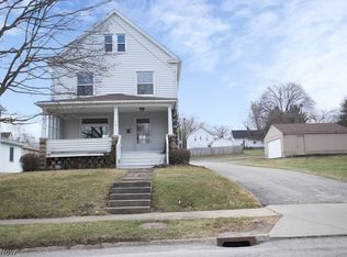 24 Sexton St, Struthers, OH 44471