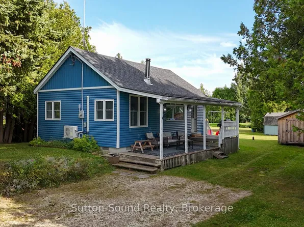 871 Pike Bay Rd, Northern Bruce Peninsula, ON N0H 2T0