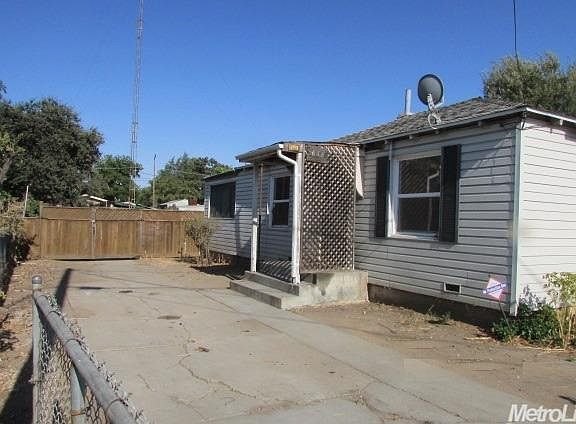 2nd image of 638 S David Ave