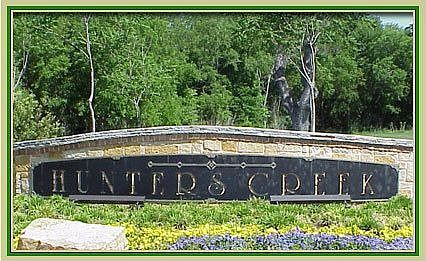 Hunters Creek Entrance
