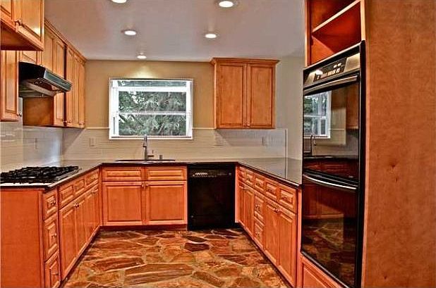 1st image of 1145 Cypress Dr