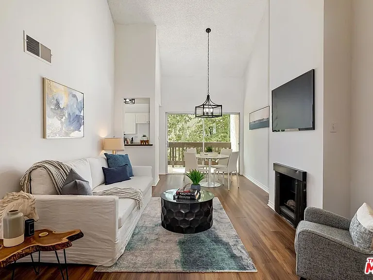 6306 Summertime Ln — Photo 4
