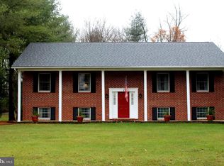 264 Palomino Pl, Charles Town, WV 25414