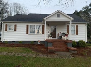 103 Hillcrest Cir, Easley, SC 29640