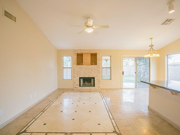 4th image of 15037 W Elko Dr