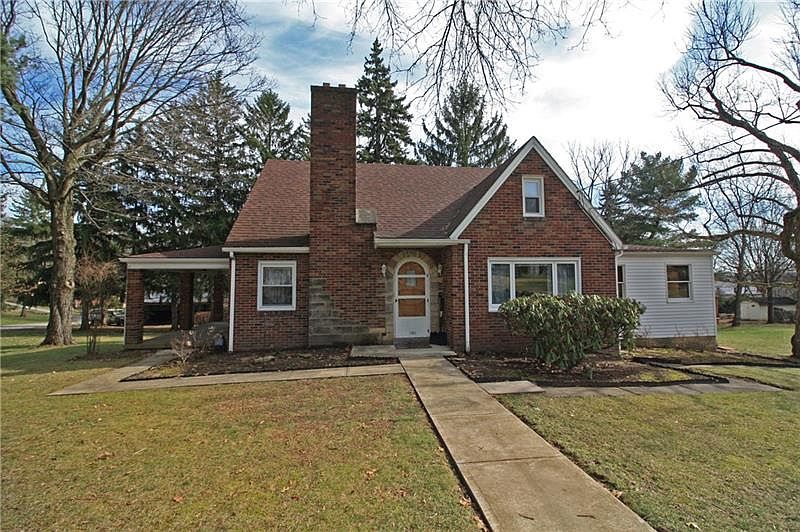 1st image of 105 Underwood Ave