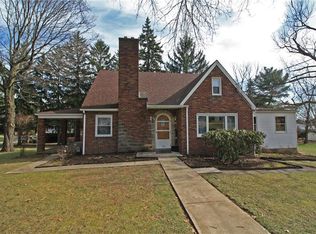 105 Underwood Ave, Jeannette, PA