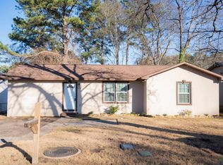 1218 Hughey Dr, Longview, TX 75601