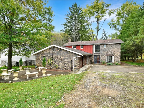 303 Crider Ln, Pittsburgh, PA 15237