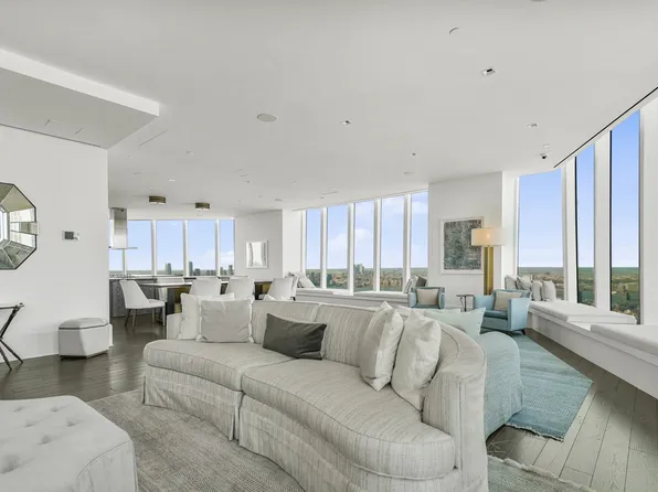 45 East 22nd Street image 20 of 28