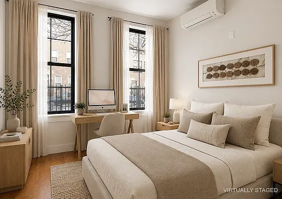 Bedroom, photo 2