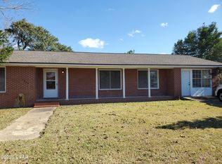 1744 Florida St, Alford, FL 32420