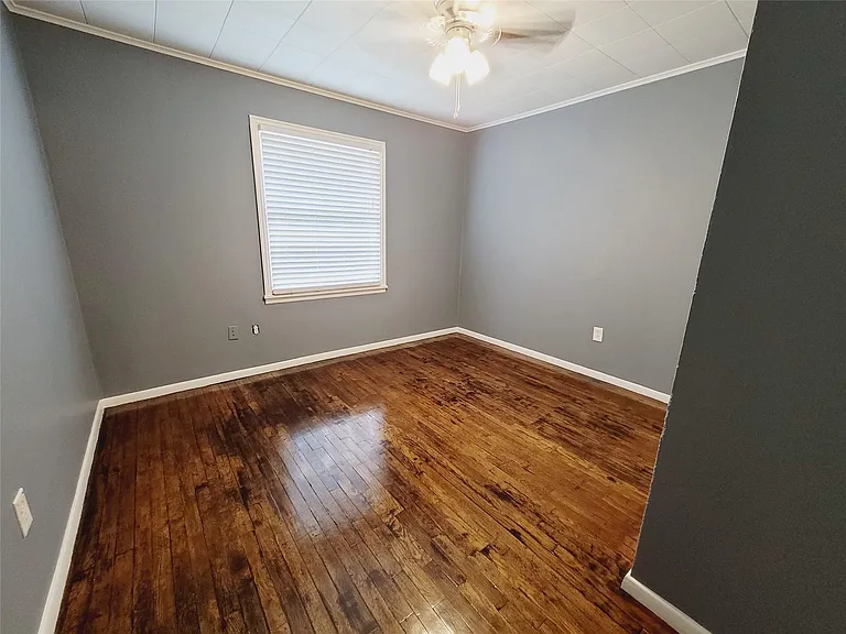 7535 Thurow St — Photo 11