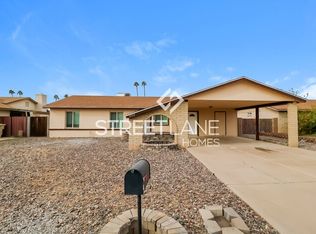 9702 N 55th Dr, Glendale, AZ 85302