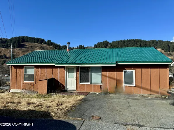 511 Carolyn St, Kodiak, AK 99615