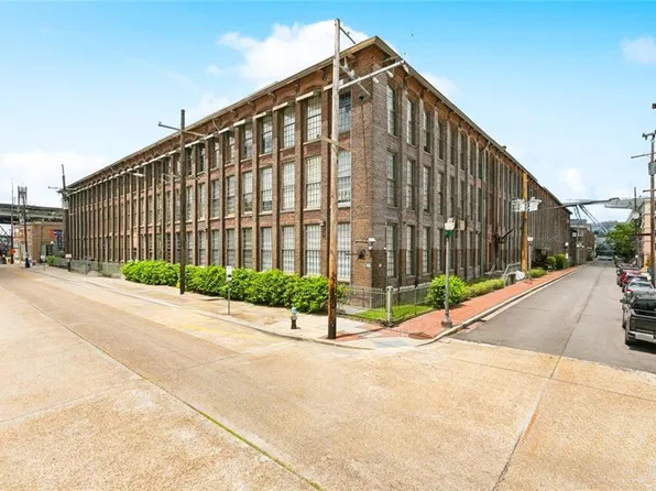 920 Poeyfarre St APT 326, New Orleans, LA 70130