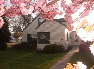 1602 W Front St, Lynden, WA 98264