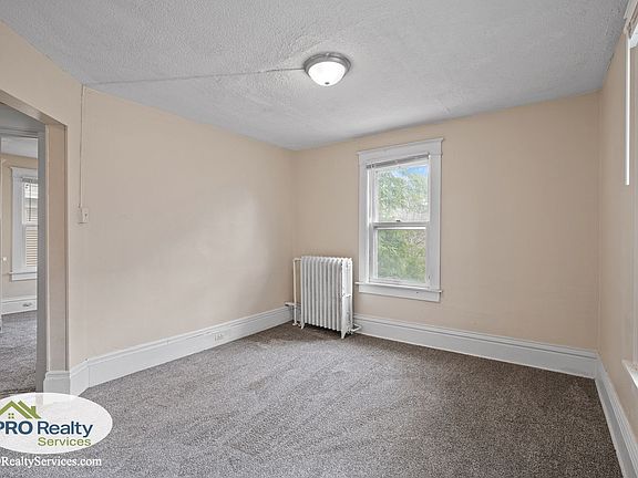 3rd image of 3328 5th Ave S