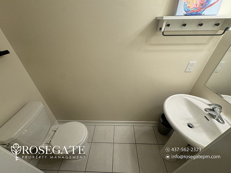 Brampton Townhouse for rent - 3 Bedrooms — photo 21