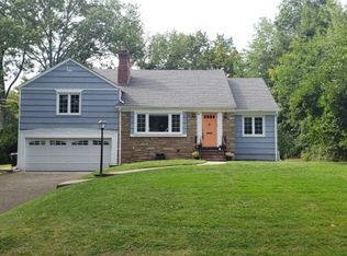 60 Ridgewood Avenue Glen Rdg, Glen Ridge, NJ 07028