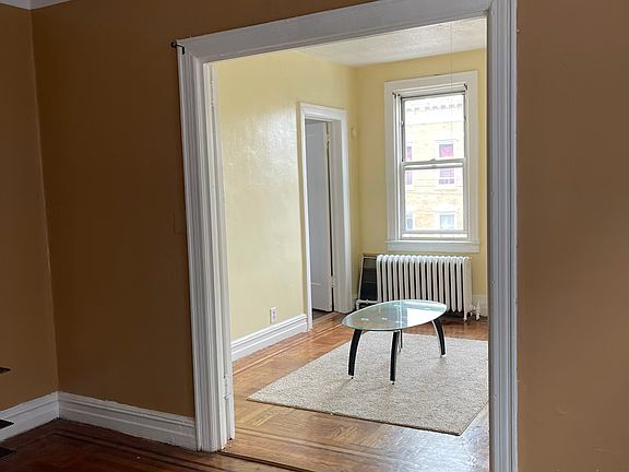 2nd image of 761 E 213th St Floor 3
